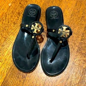 Tory Burch Miller mini jelly thong sandal